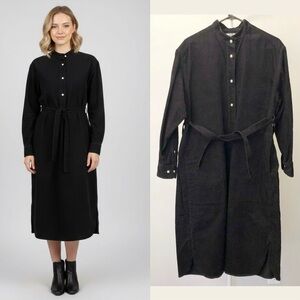 NWT Uniqlo Oversized Black Minimalist Casual Loose Fit Belted Long Sleeves. XS